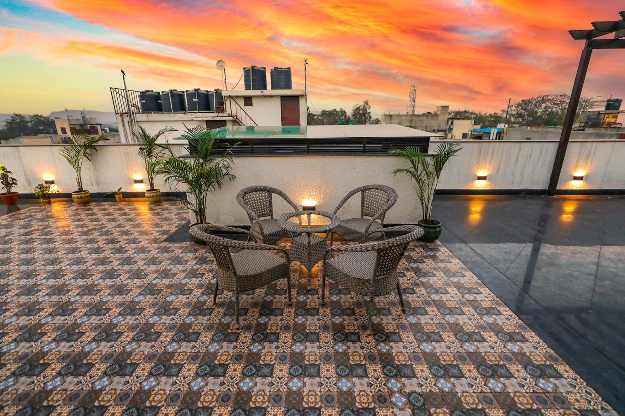 Fabhotel La Paz Stay B&B Ню Делхи Екстериор снимка