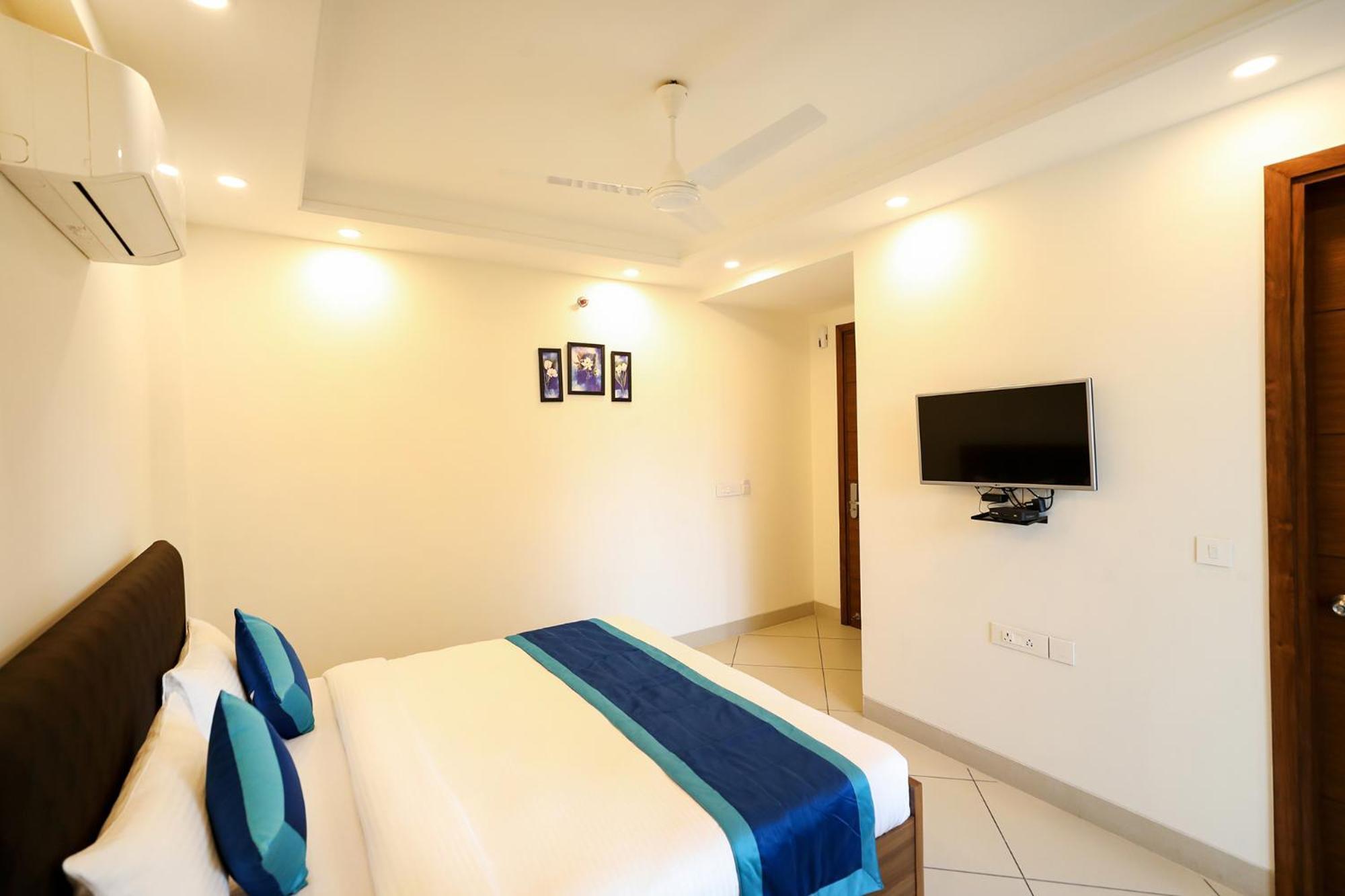 Fabhotel La Paz Stay B&B Ню Делхи Екстериор снимка